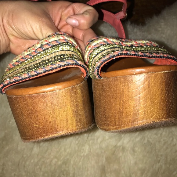 High Platform Sandals - Picture 6 of 6